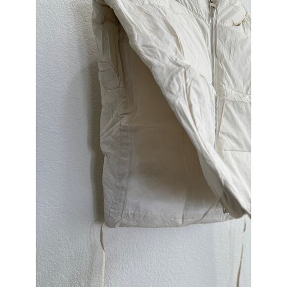 NWT Women's White Puffer Vest Jacket with Hoodie Open Side Tie Y2k 2XL - Picture 2 of 10